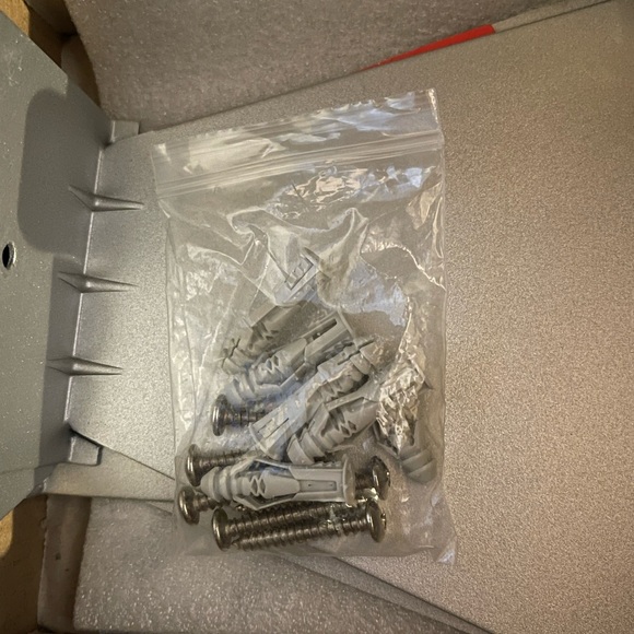 ✨SOLD✨Umbra Invisible Book Shelf Set Of 3 - Picture 4 of 4